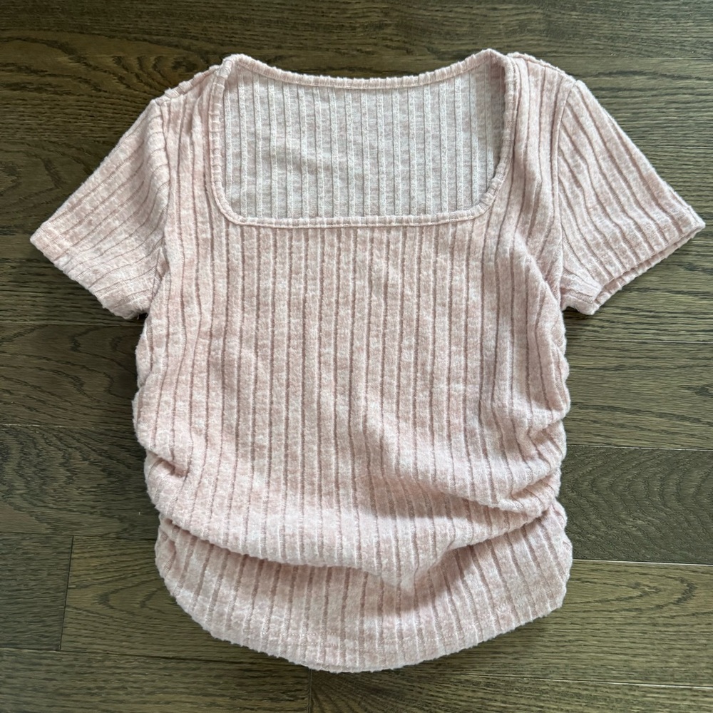 Pink Side Ruched Top - Picture 2 of 3